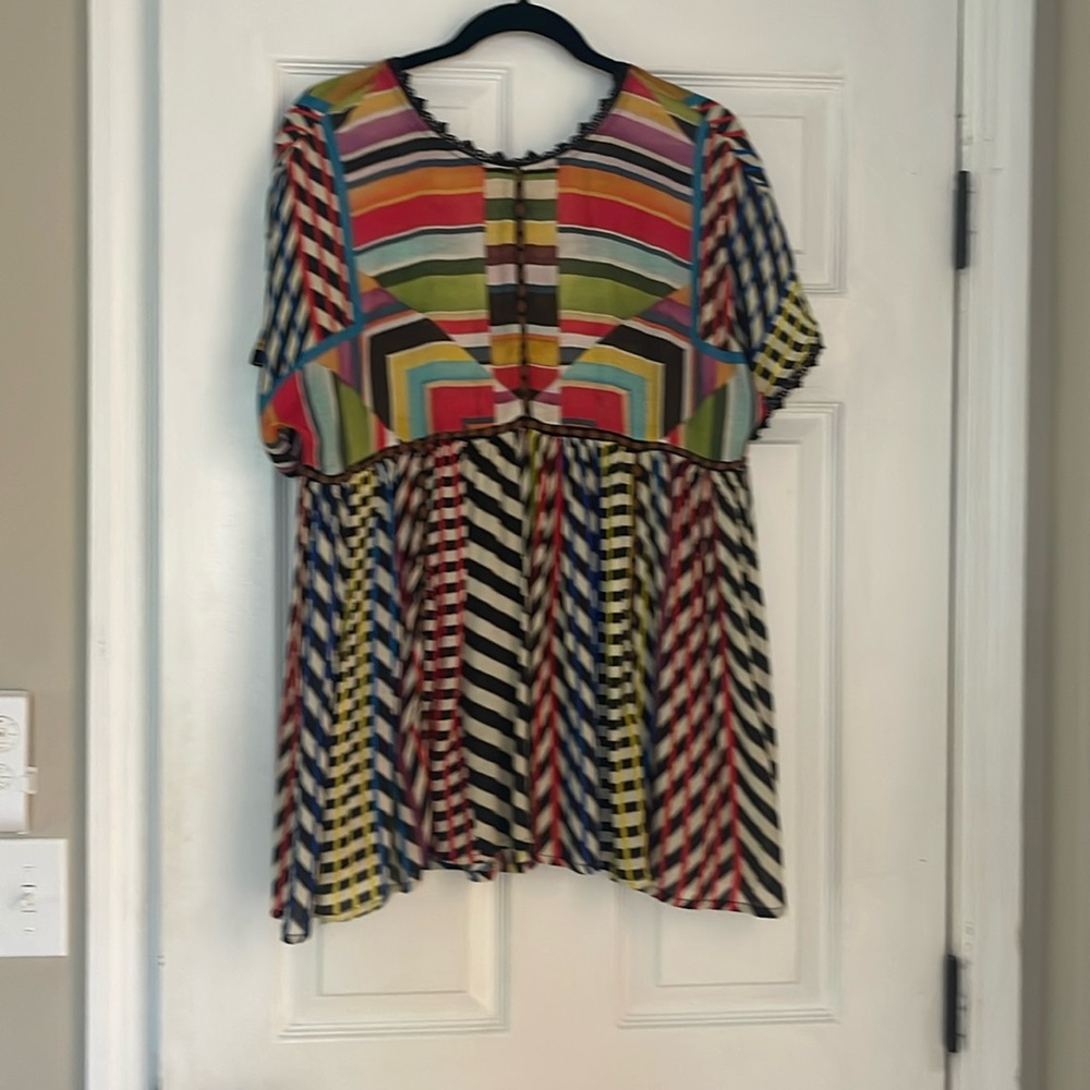 Anthropologie colorful Tunic - Size Small